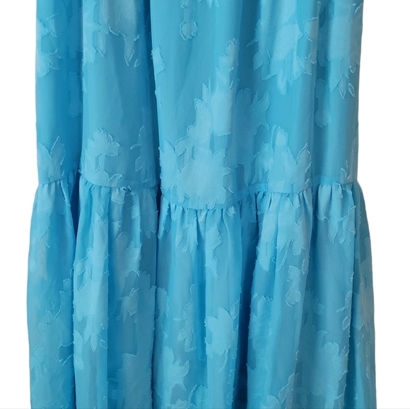 Chelsea28 Jacquard Bow Tie in Back Cutout Maxi Dress Blue M NWOT - Picture 7 of 16